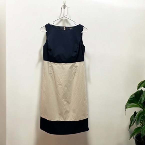 Brooks Brothers Dresses & Skirts - Brook Brothers Women’s Stretch Sleeveless Navy Blue & Cream Cotton Dress Size 2